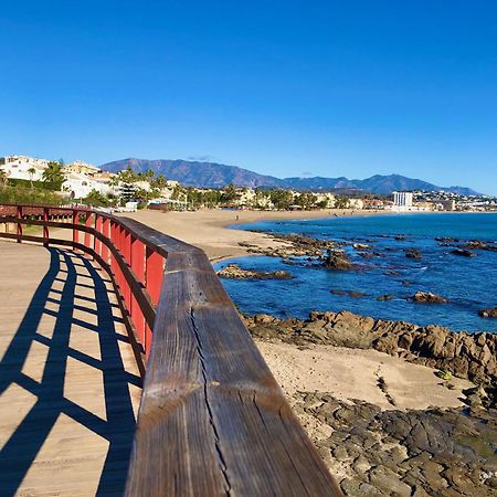 La Cala Beach Home - Beachfront Few Steps Away From Sandy Beach 라칼라데미야스 외부 사진