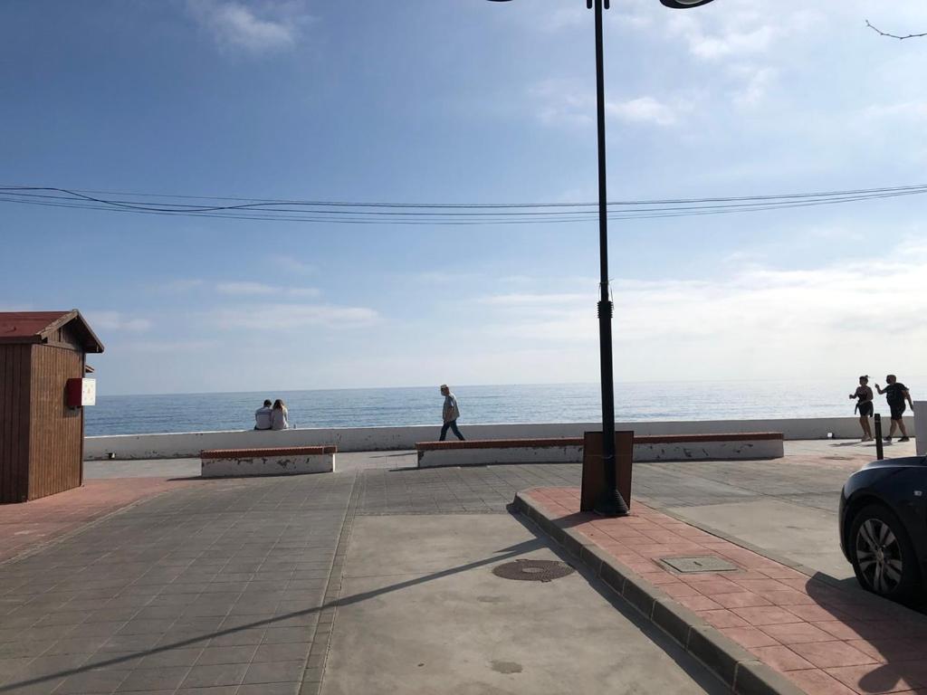 La Cala Beach Home - Beachfront Few Steps Away From Sandy Beach 라칼라데미야스 외부 사진