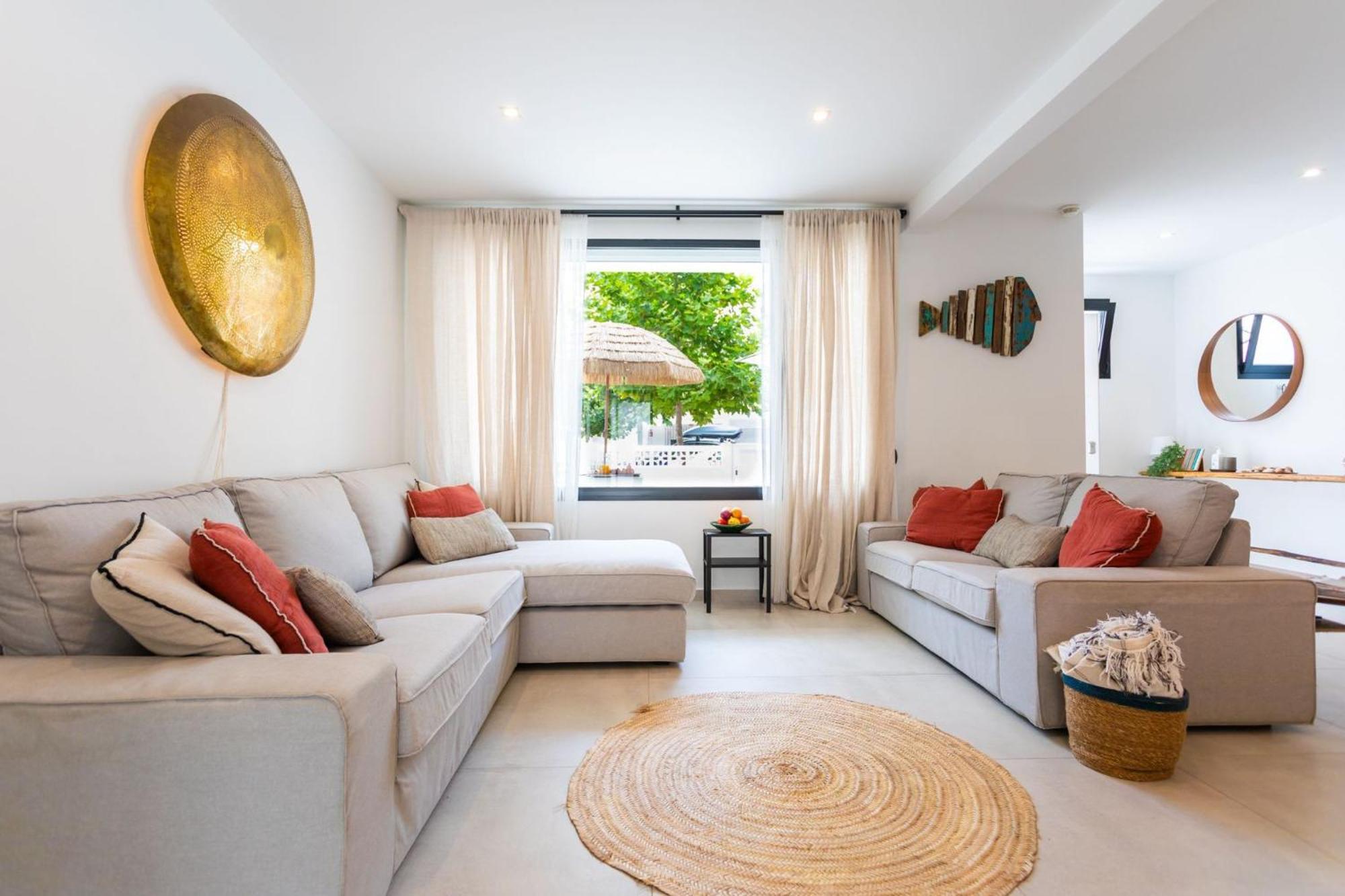 La Cala Beach Home - Beachfront Few Steps Away From Sandy Beach 라칼라데미야스 외부 사진