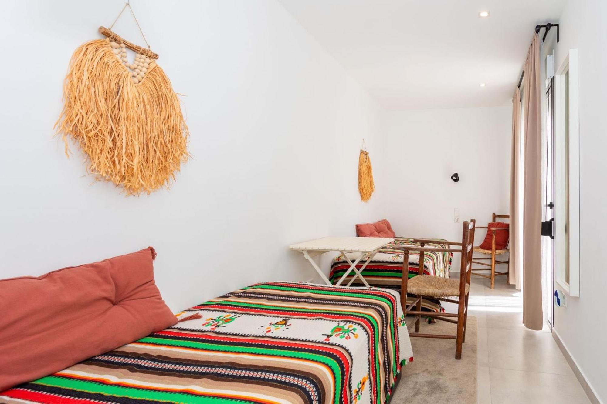 La Cala Beach Home - Beachfront Few Steps Away From Sandy Beach 라칼라데미야스 외부 사진