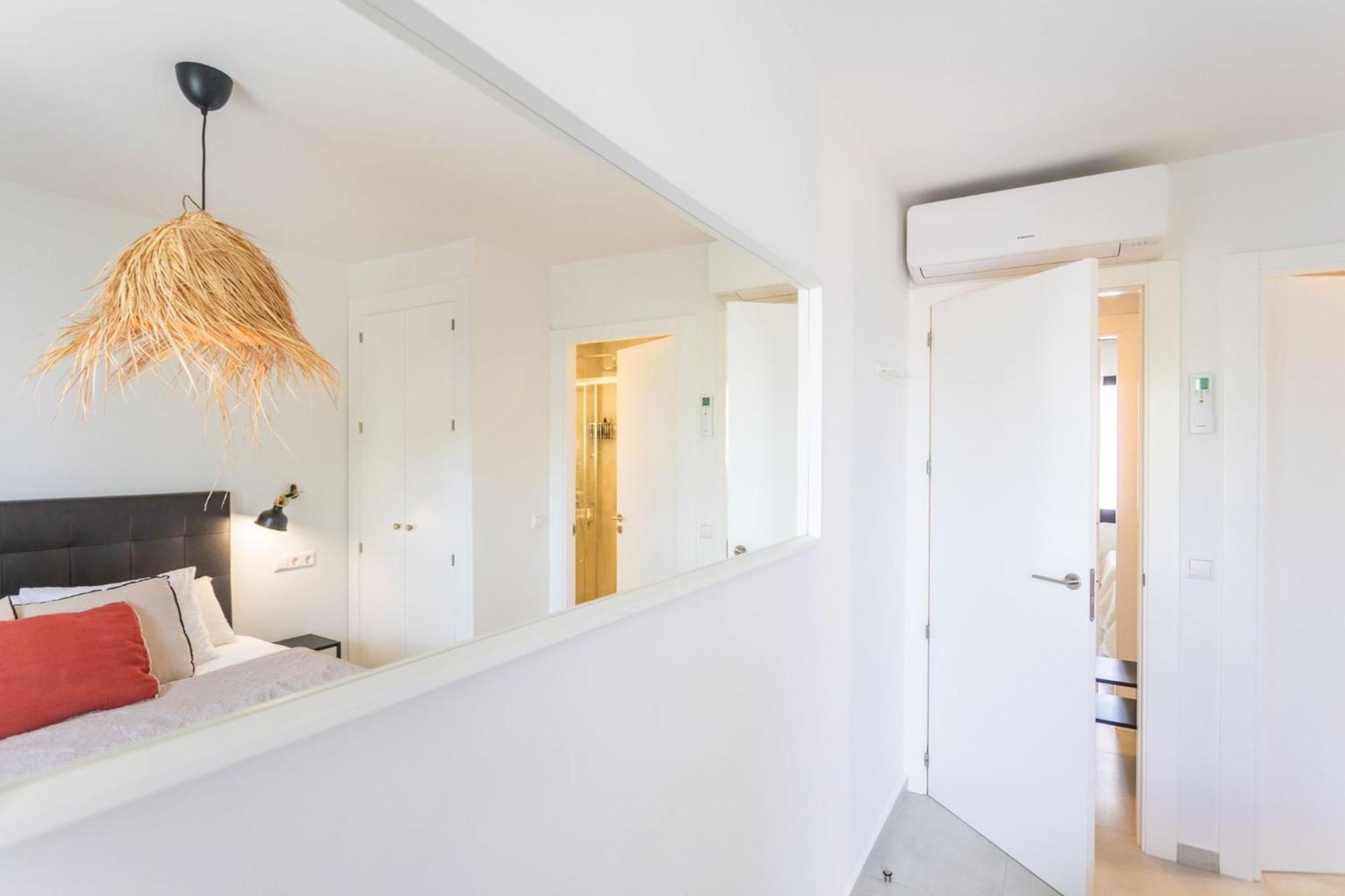 La Cala Beach Home - Beachfront Few Steps Away From Sandy Beach 라칼라데미야스 외부 사진